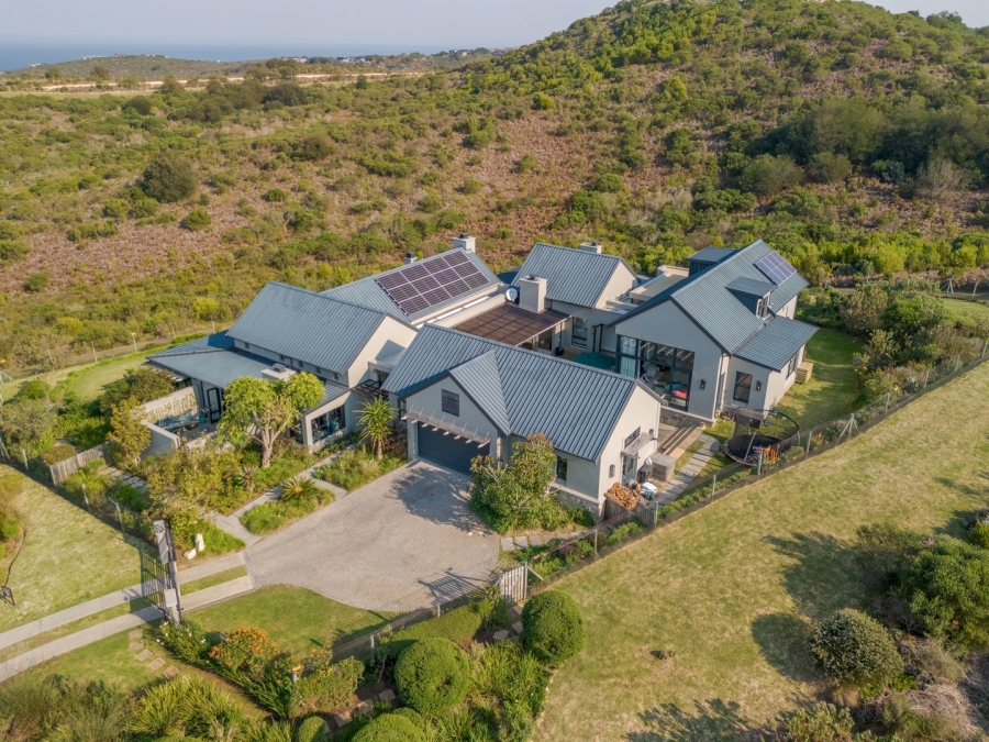 5 Bedroom Property for Sale in Pezula Private Estate Western Cape